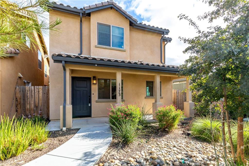 1173 Cortez Circle - Photo 1