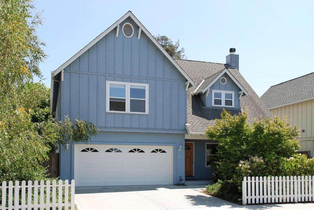 106 Clinton Street - Photo 1