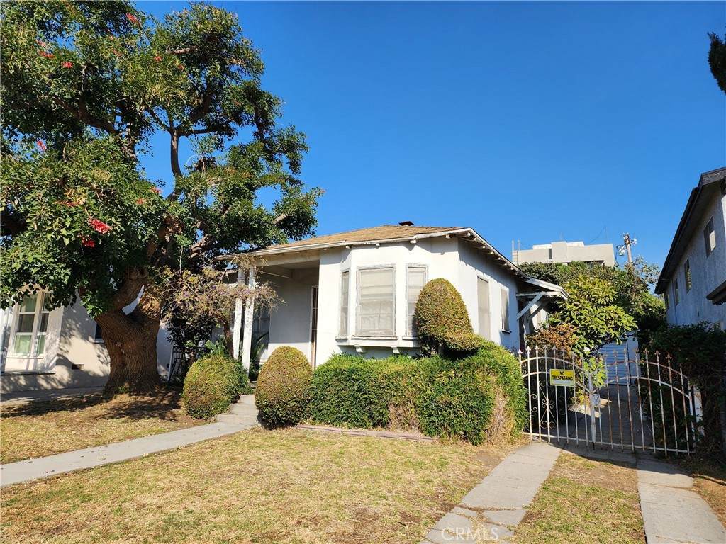 1720 Westgate Avenue - Photo 1