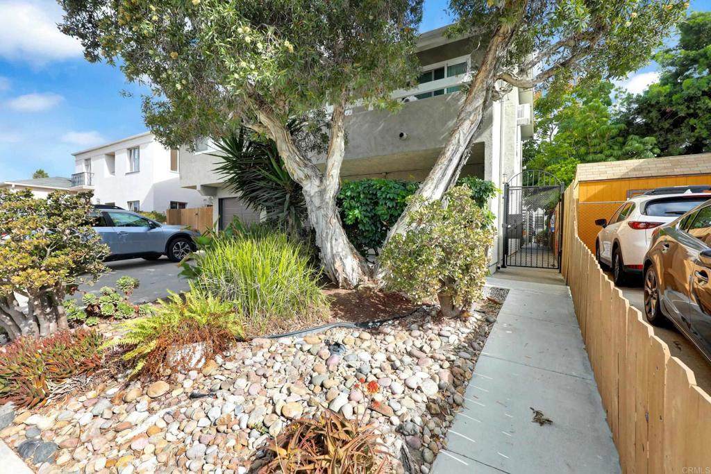 4615 Felton Street - Photo 1