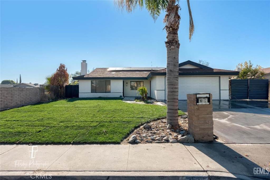 3528 Half Moon Drive - Photo 1