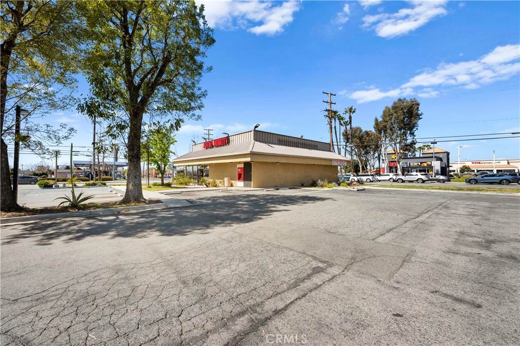 https://bt-photos.global.ssl.fastly.net/socal/orig_boomver_1_373693784-2.jpg
