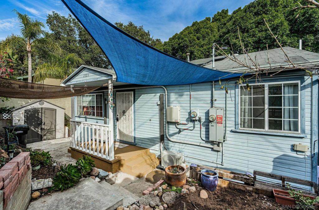 2559 Tuberose St - Photo 1