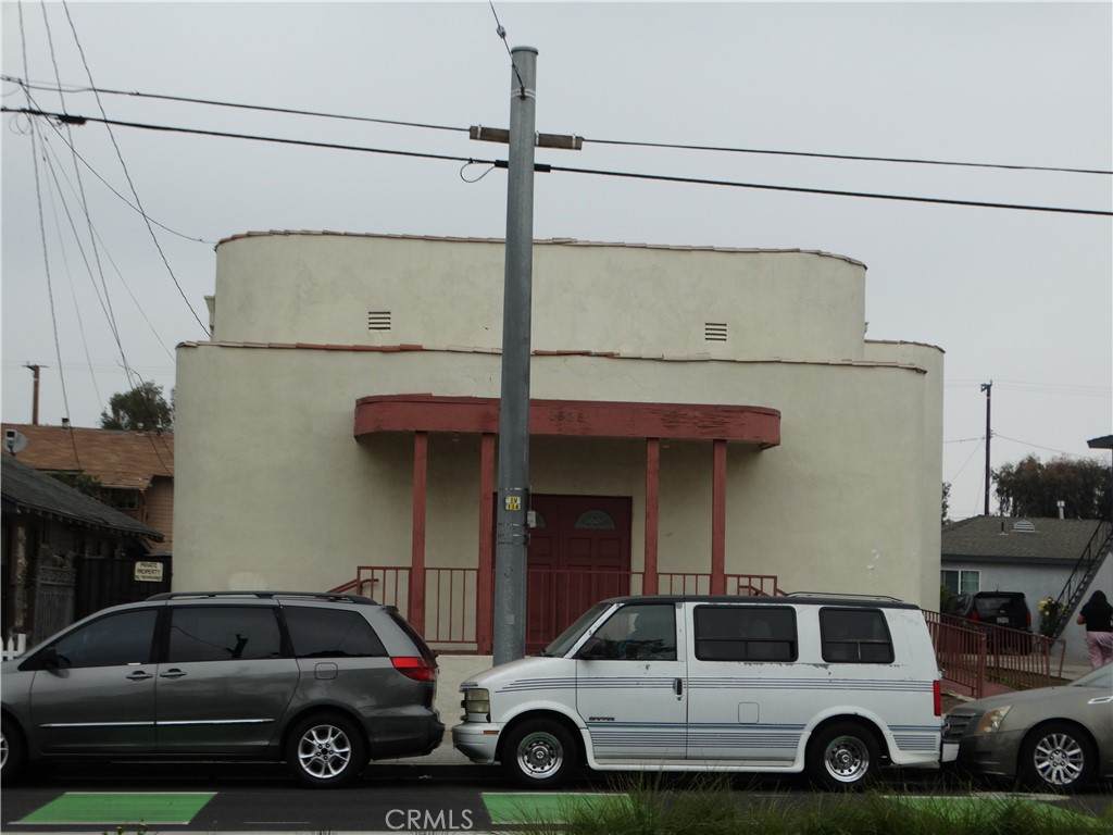 1525 Santa Ana Boulevard - Photo 1