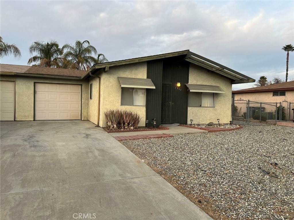2372 San Pedro Avenue - Photo 1