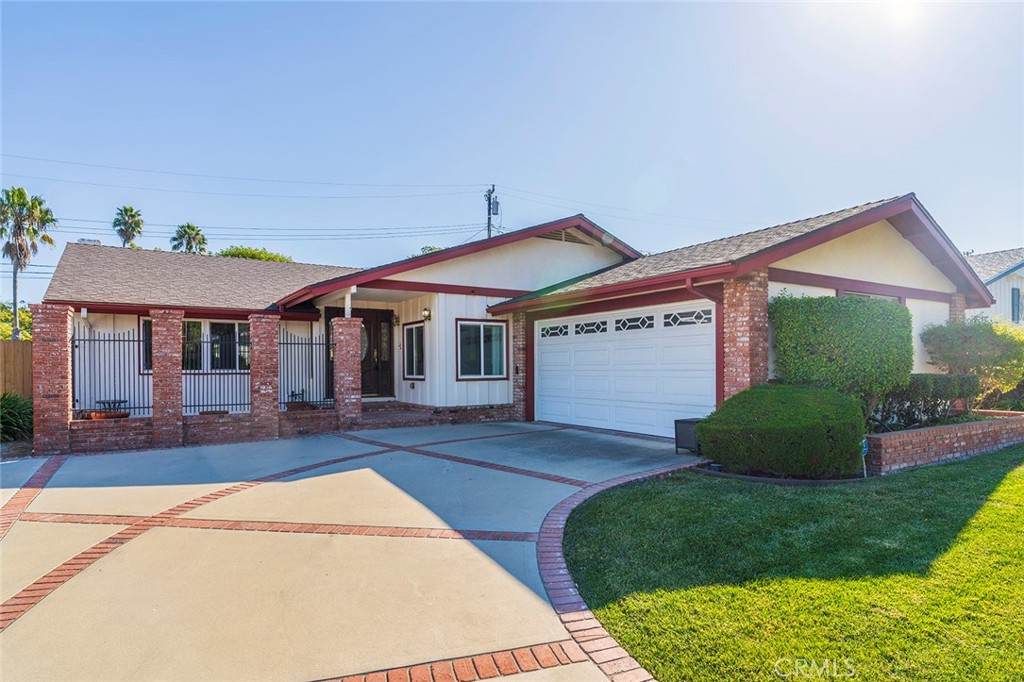 27510 Halescorner Road - Photo 1