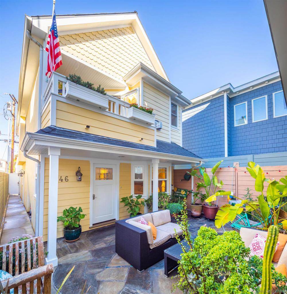 746 G Ave - Photo 1
