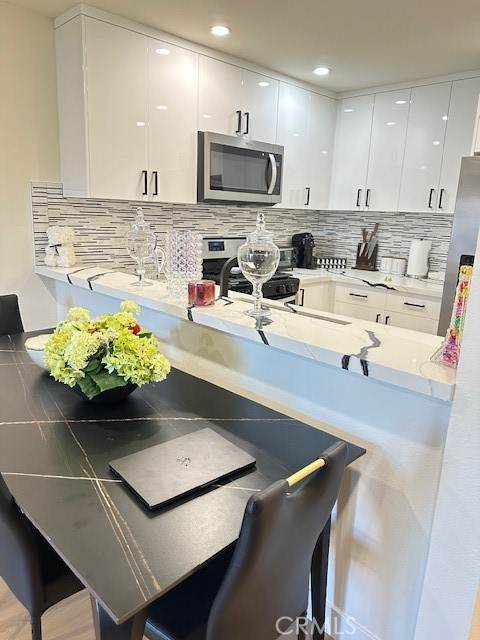 10149 Commerce Avenue - Photo 1