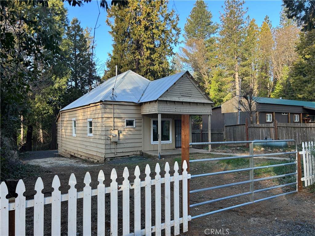 17159 Manzanita Street - Photo 1