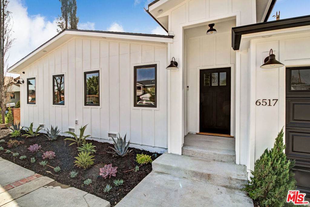 https://bt-photos.global.ssl.fastly.net/socal/orig_boomver_1_373860575-2.jpg