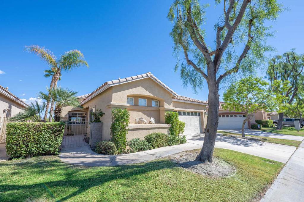 https://bt-photos.global.ssl.fastly.net/socal/orig_boomver_1_373871213-2.jpg