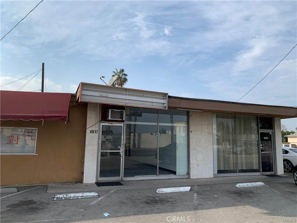 4817 El Monte Ave - Photo 1