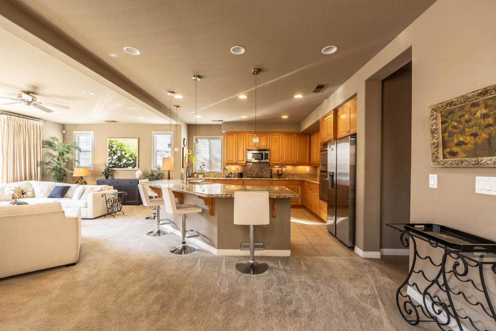73447 Travers Street - Photo 1