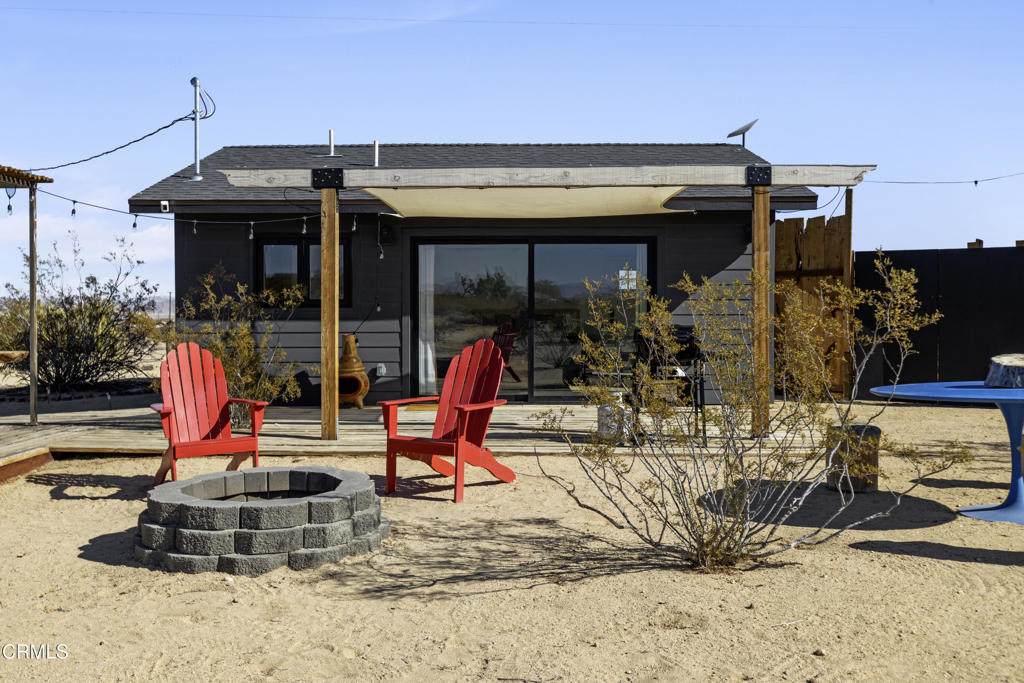 588 Sunview Road - Photo 1