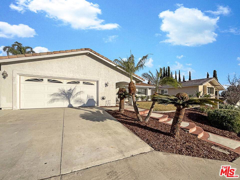 4512 Paloma Lane - Photo 1
