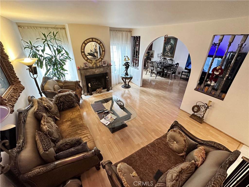 https://bt-photos.global.ssl.fastly.net/socal/orig_boomver_1_373908695-2.jpg