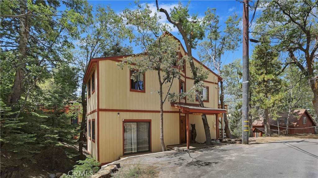 33478 Angeles Drive - Photo 1