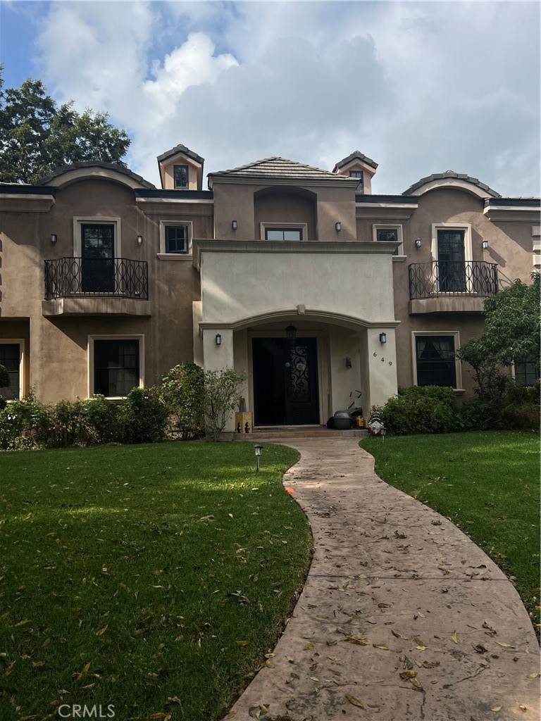 649 Michigan Boulevard - Photo 1