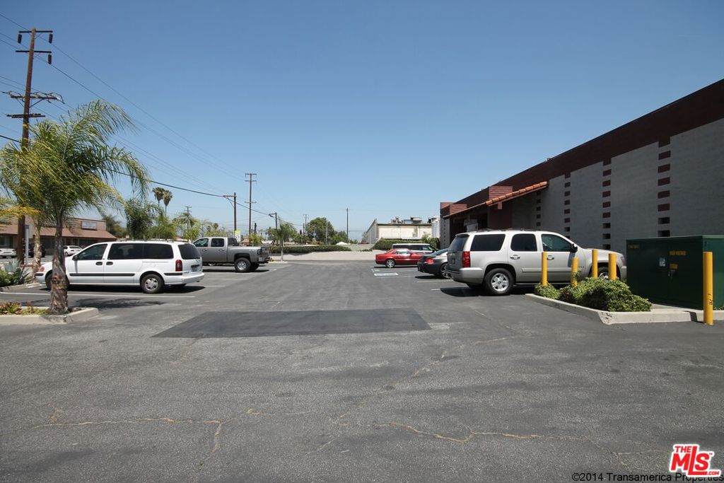 https://bt-photos.global.ssl.fastly.net/socal/orig_boomver_1_373935572-2.jpg