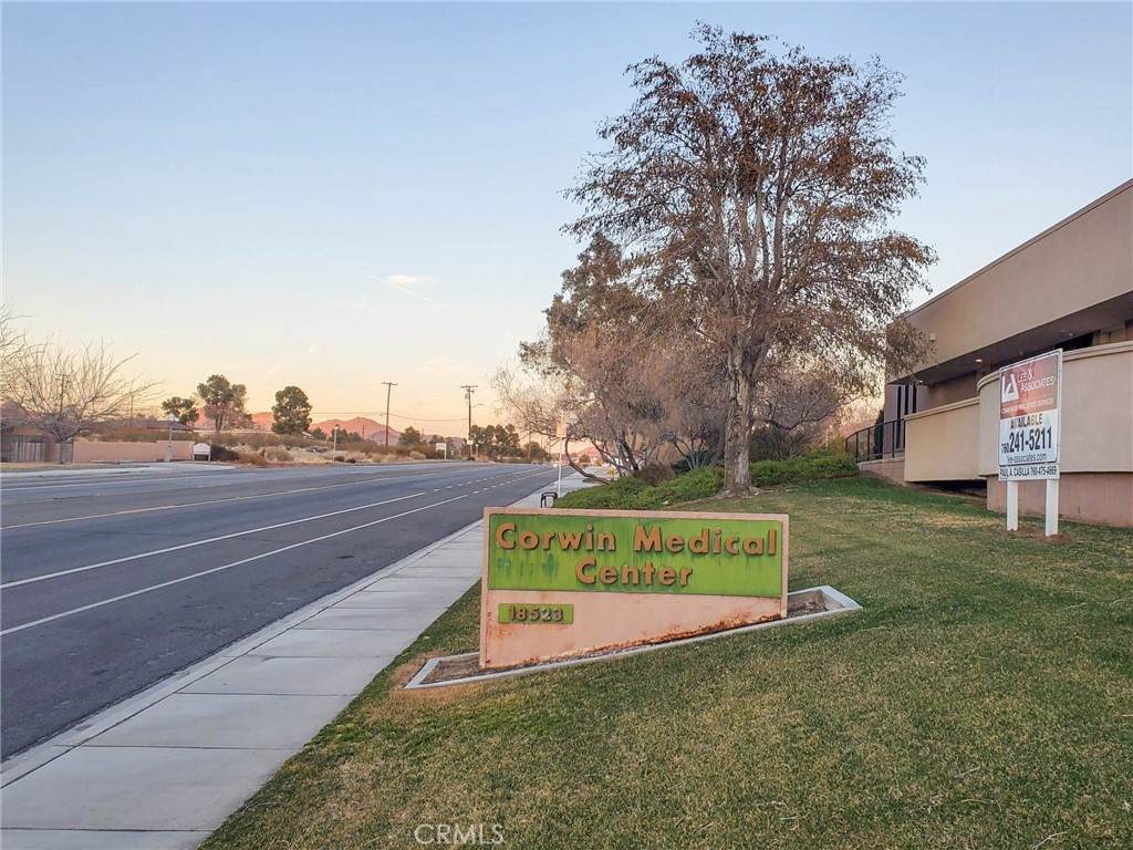 https://bt-photos.global.ssl.fastly.net/socal/orig_boomver_1_373959697-2.jpg