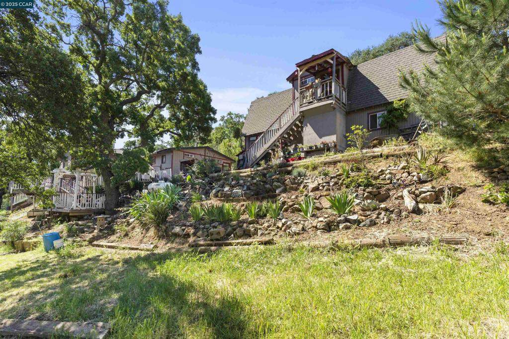 1585 Lower Trail Rd - Photo 1