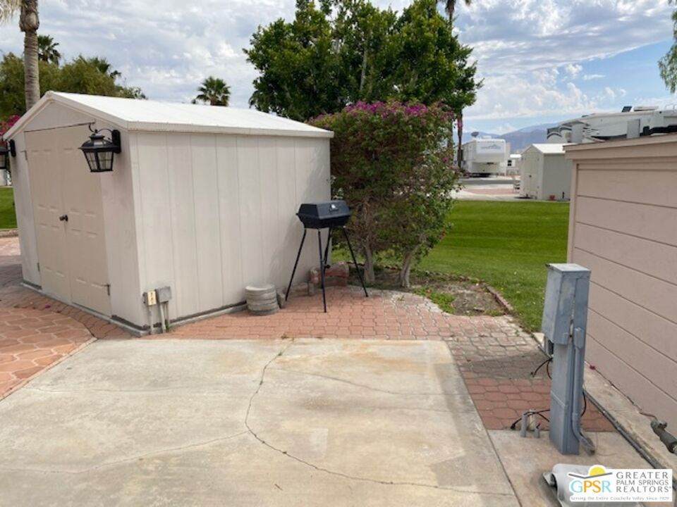 https://bt-photos.global.ssl.fastly.net/socal/orig_boomver_1_373983204-2.jpg