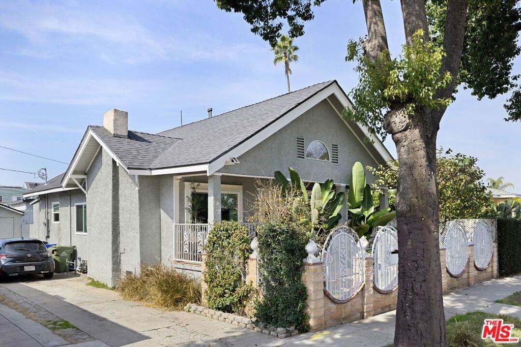 https://bt-photos.global.ssl.fastly.net/socal/orig_boomver_1_373986436-2.jpg