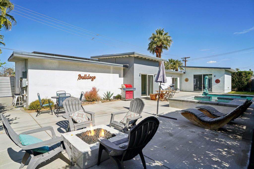 https://bt-photos.global.ssl.fastly.net/socal/orig_boomver_1_373986960-2.jpg