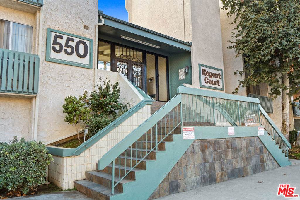 550 Regent Street - Photo 1