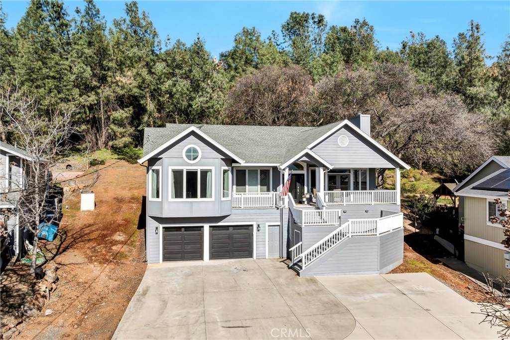 18700 Oak Grove Road - Photo 1