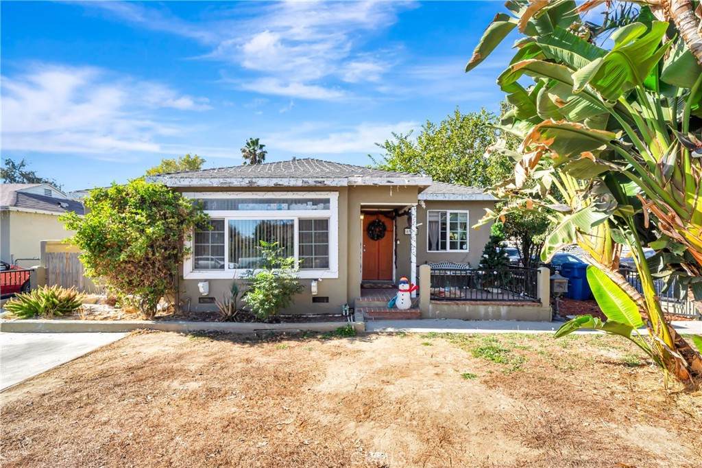 6933 Etiwanda Avenue - Photo 1