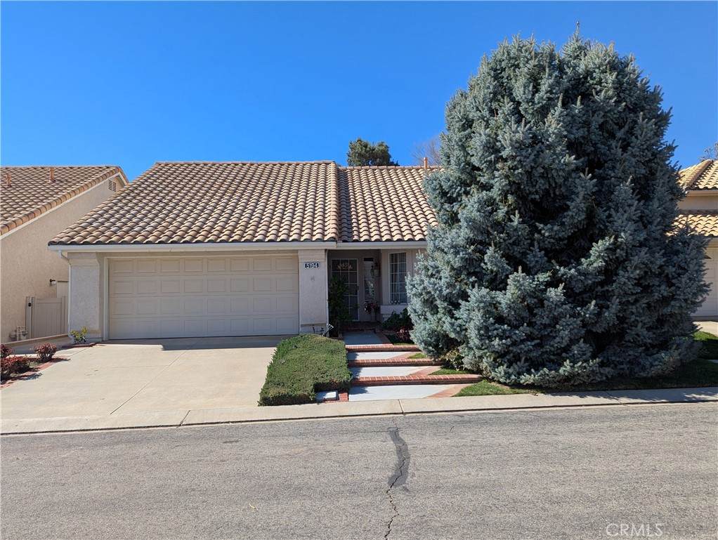 5194 Lake Court - Photo 1