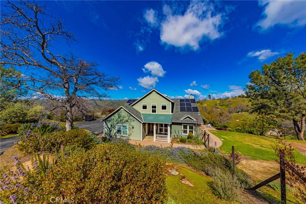 40447 Lilley Mountain Drive - Photo 1