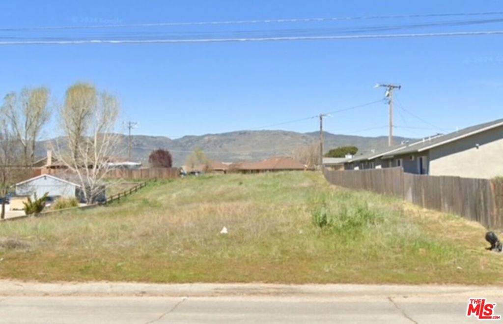21504 Golden Hills Boulevard - Photo 1