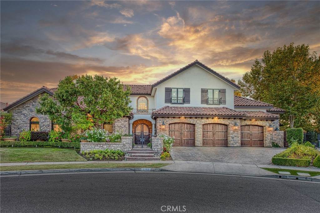 2283 Sarazen Avenue - Photo 1