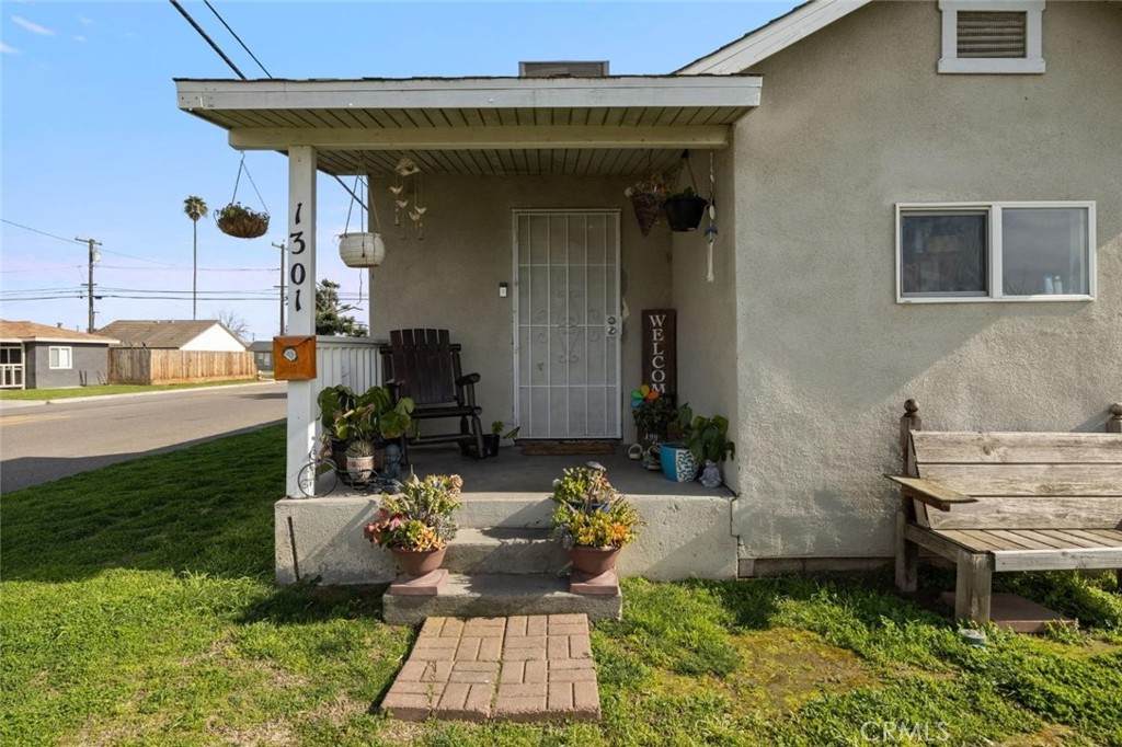 1301 Orange Avenue - Photo 1