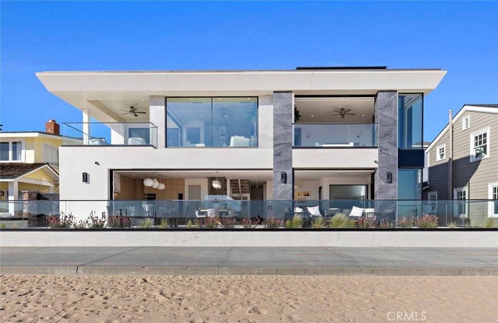 706 Oceanfront - Photo 1