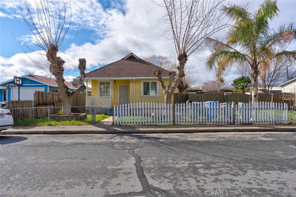 160 Houston Street - Photo 1
