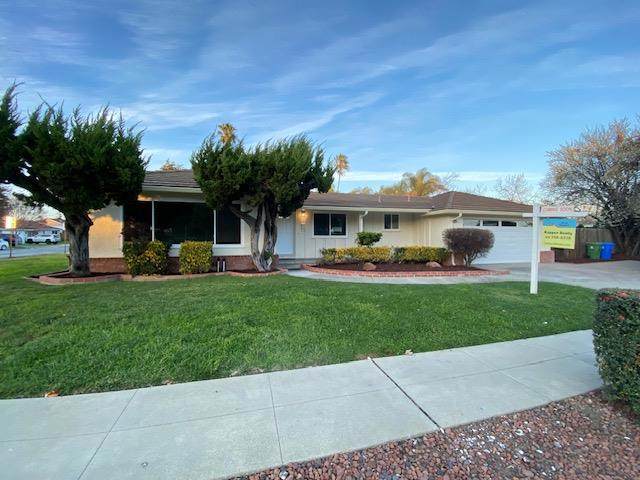 38324 Blacow Road - Photo 1