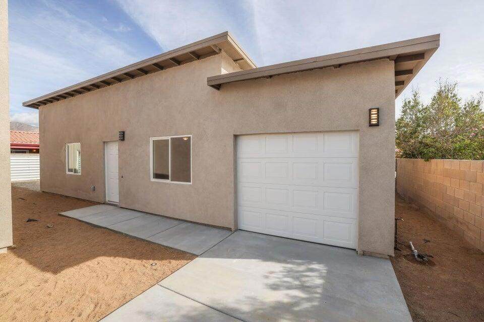 66415 Granada Avenue - Photo 1