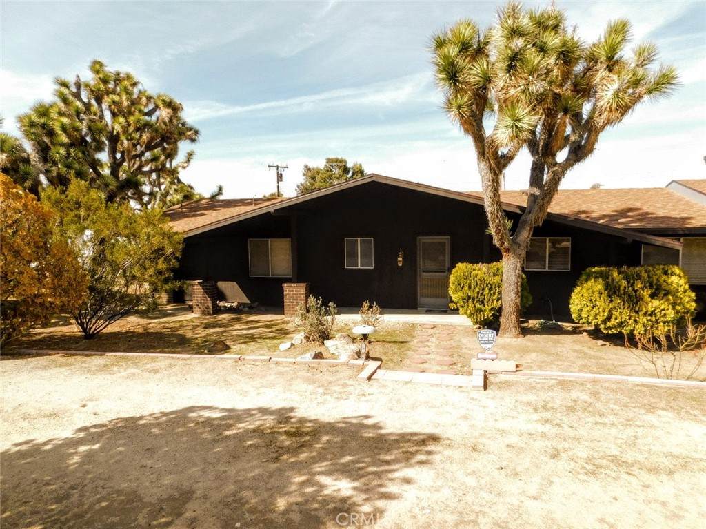56862 La Cadena Road - Photo 1