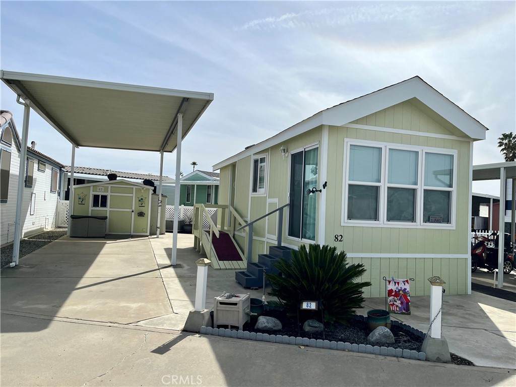 1295 Cawston Avenue - Photo 1