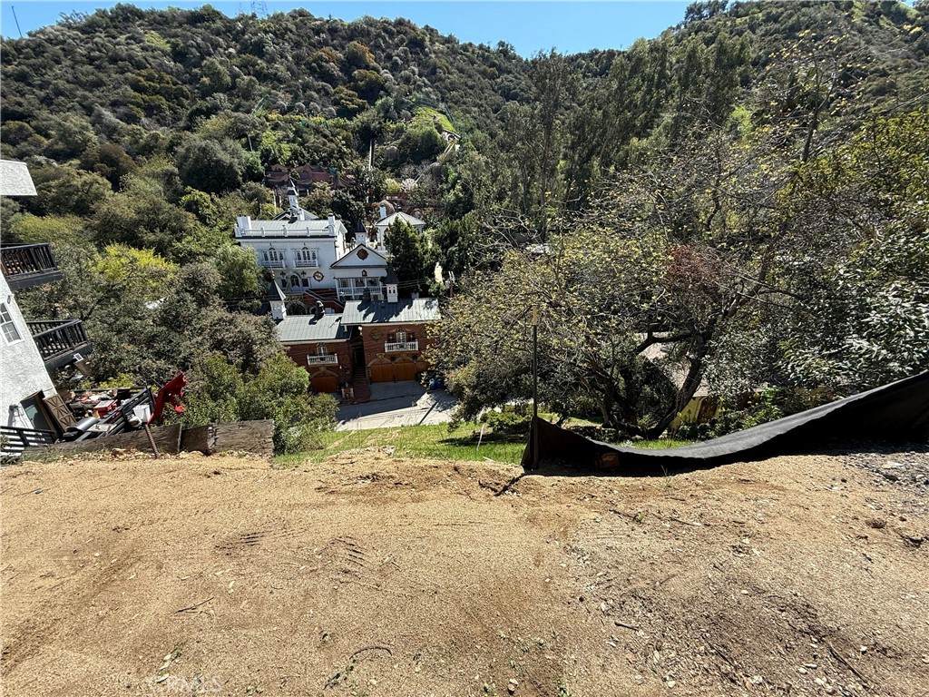 8583 Lookout Mountain Avenue - Photo 1