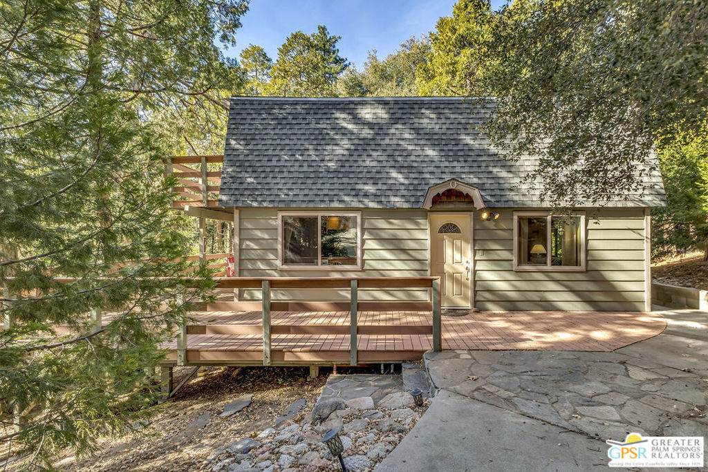 53360 Rising Glen Road - Photo 1