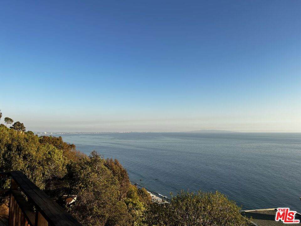 20706 Rockpoint Way - Photo 1