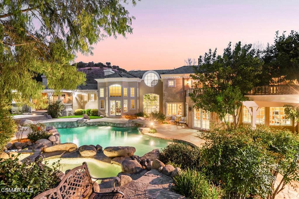 907 Vista Ridge Lane - Photo 1