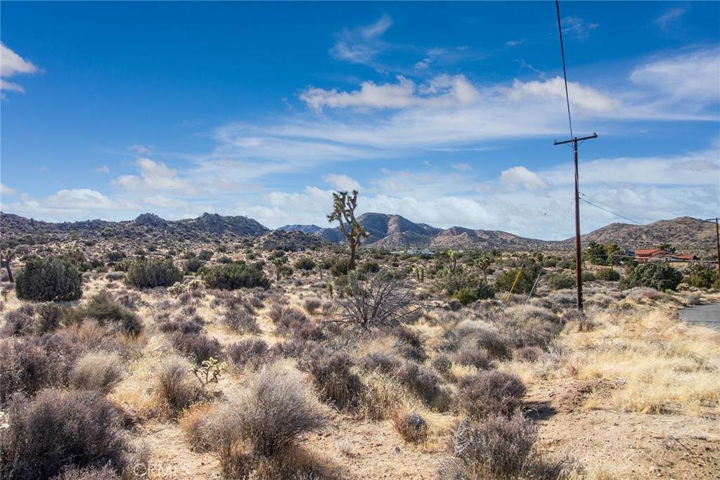 https://bt-photos.global.ssl.fastly.net/socal/orig_boomver_1_374187002-2.jpg