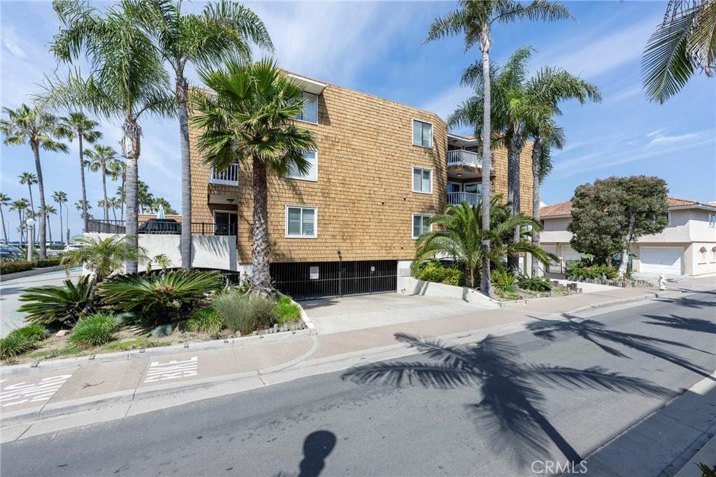 https://bt-photos.global.ssl.fastly.net/socal/orig_boomver_1_374206953-2.jpg