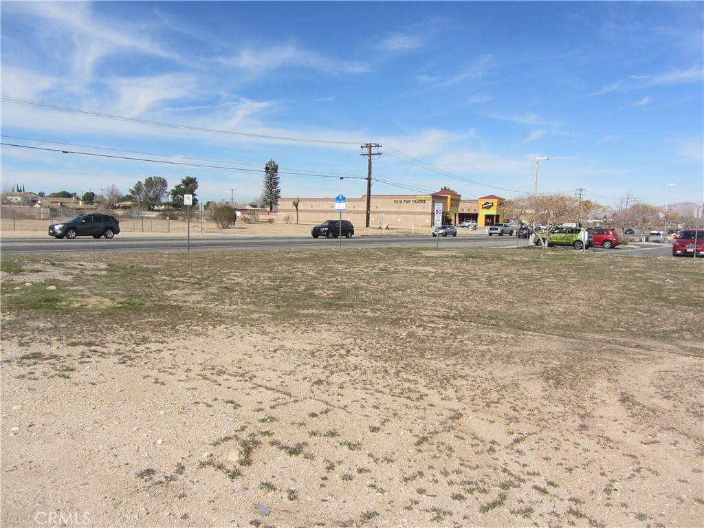 https://bt-photos.global.ssl.fastly.net/socal/orig_boomver_1_374209209-2.jpg