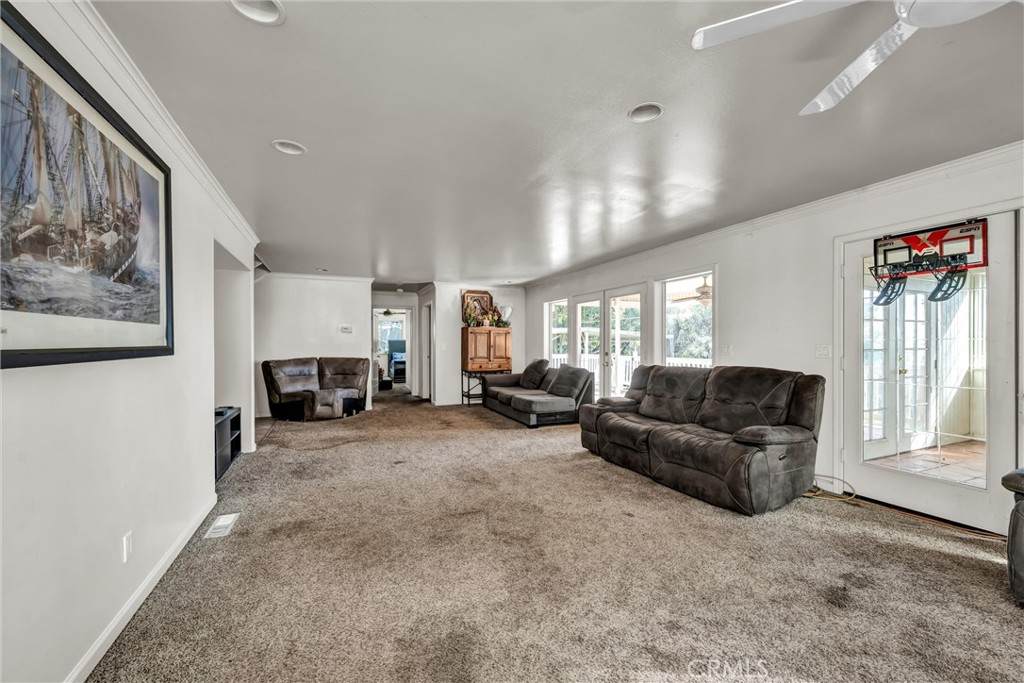 https://bt-photos.global.ssl.fastly.net/socal/orig_boomver_1_374221228-2.jpg